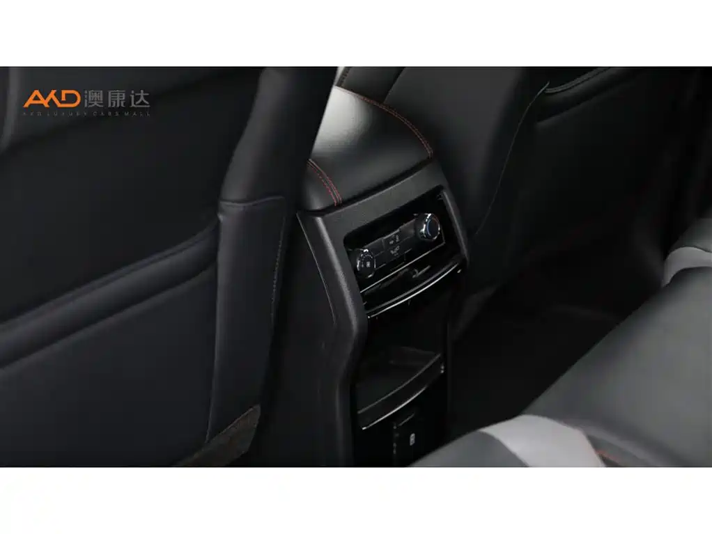 Ford Edge 2020 — фото 10