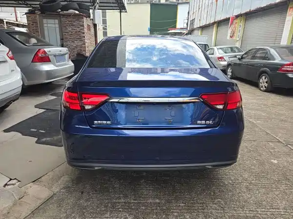 Geely Emgrand GL 2021