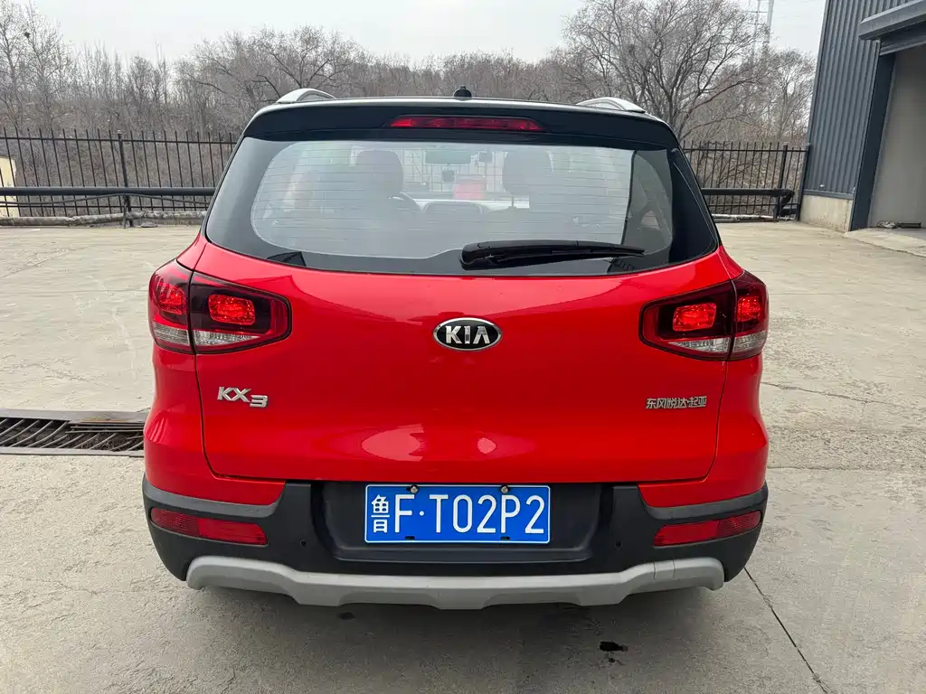 Kia KX3 2017 — фото 8