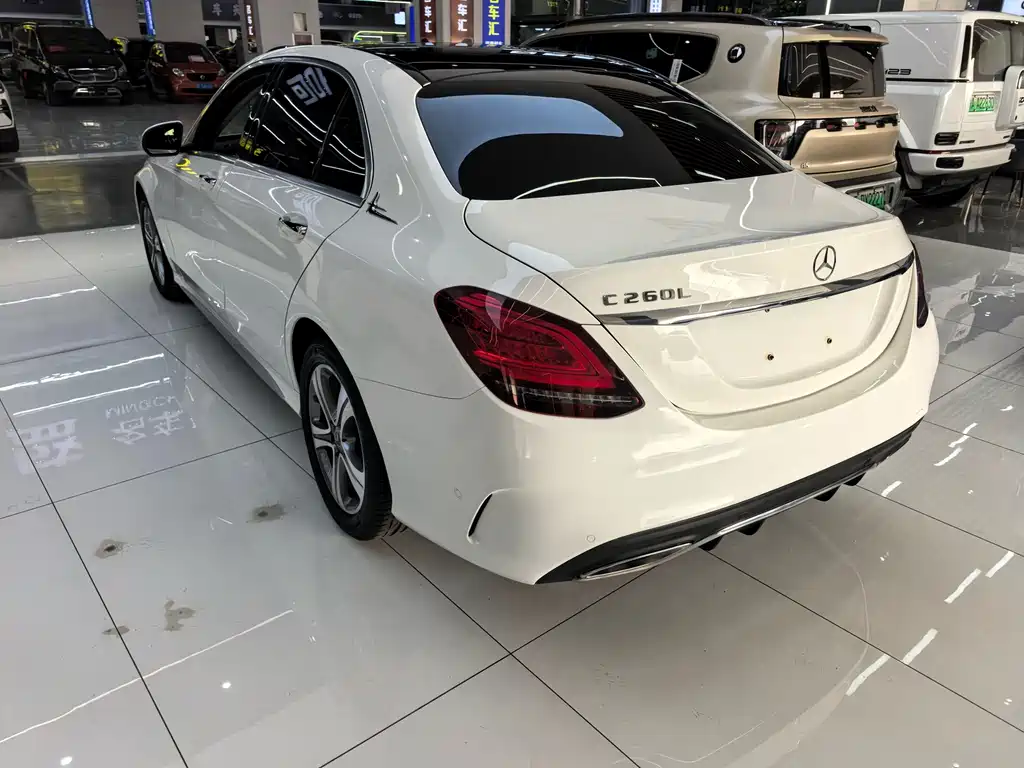 Mercedes-Benz C-Class 2020 — фото 13