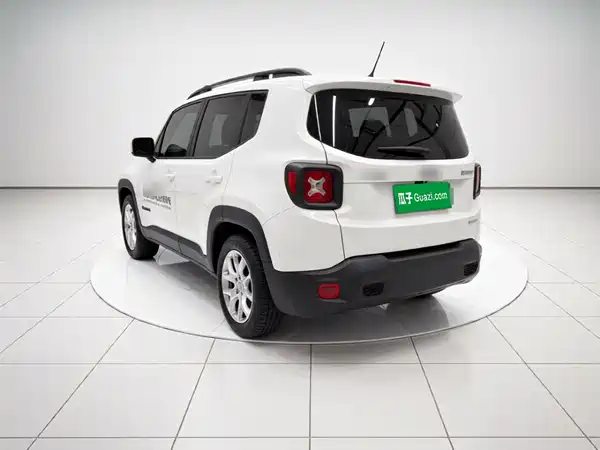 Jeep Freeman 2017