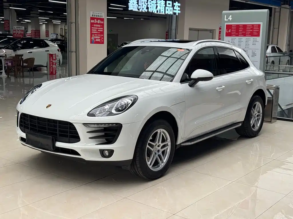 Porsche Macan 2017 — фото 1
