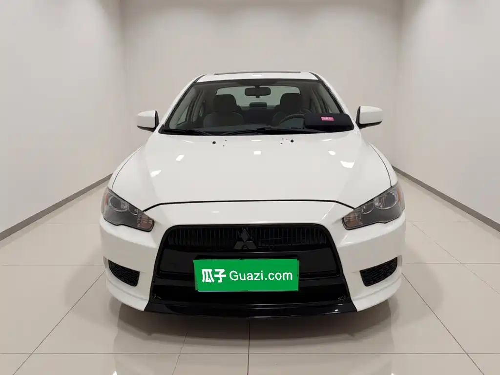 Mitsubishi Lancer EX 2015 — фото 2
