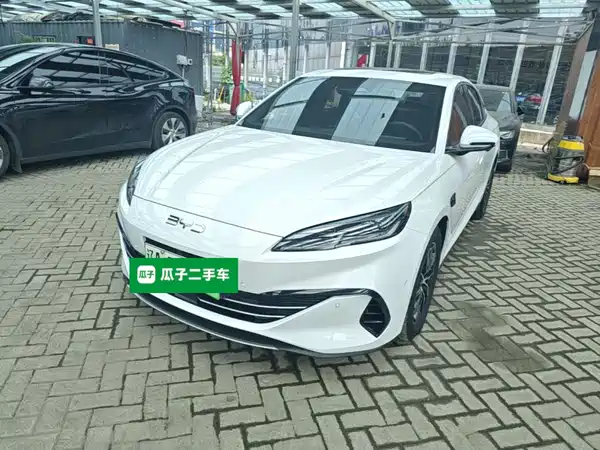 BYD Seal 06 2025