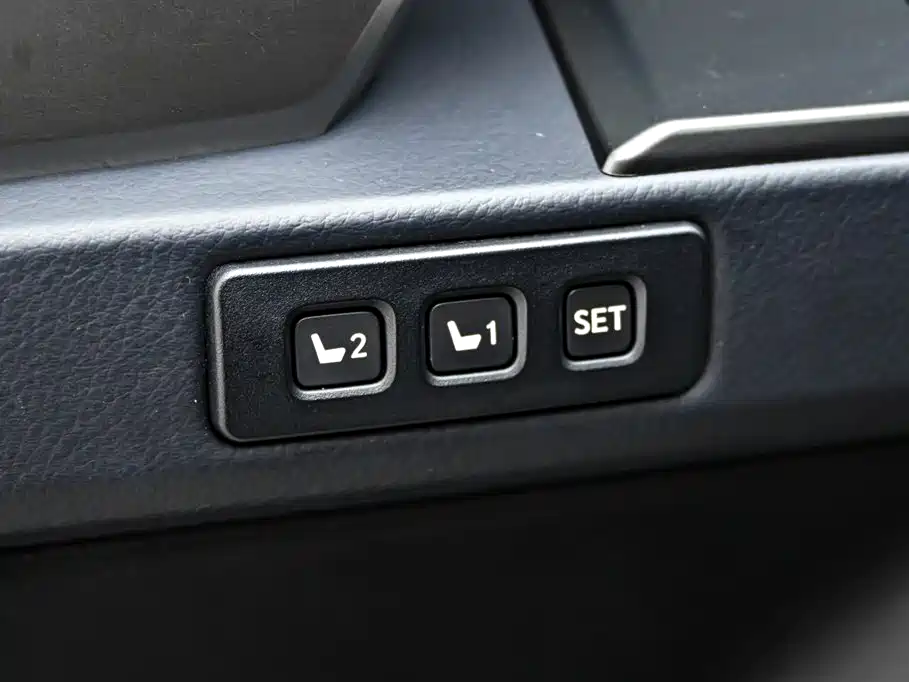 Lexus GX 2023 — фото 23