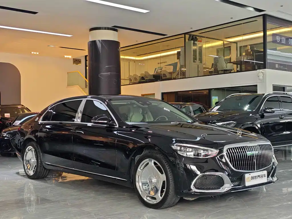 Mercedes-Benz S-Class 2025