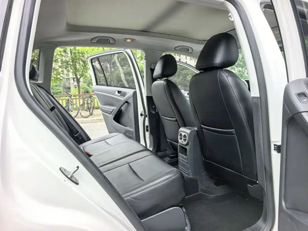 Volkswagen Tiguan 2016 — фото 13