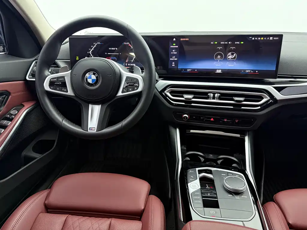 BMW 3 Series 2023 — фото 10