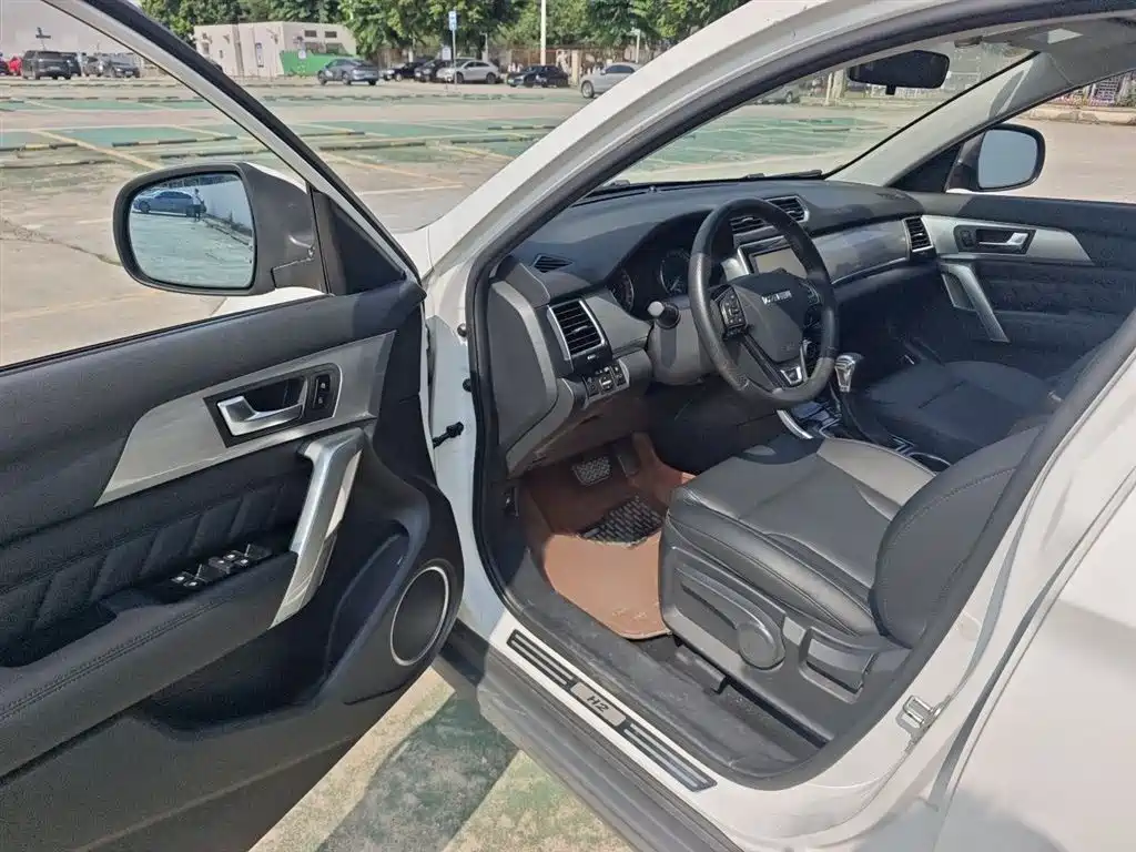 Haval H2 2015 — фото 14