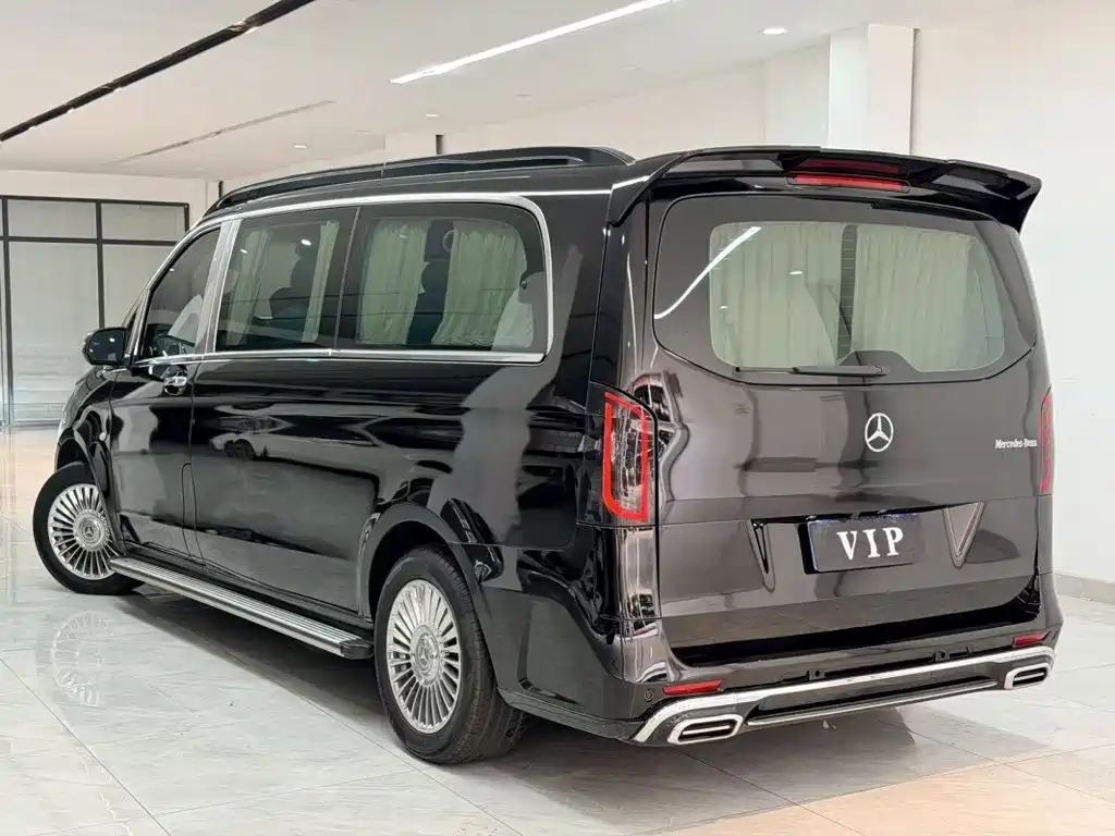 Mercedes-Benz Vito 2022 — фото 8