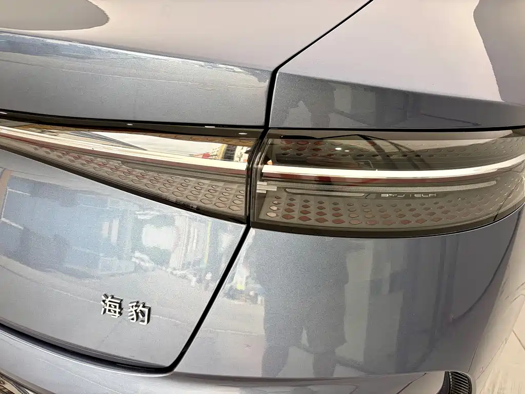 BYD Seal 2023 — фото 13