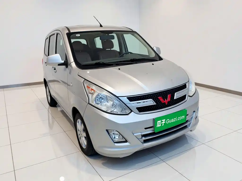 Wuling Rongguang V 2015 — фото 3