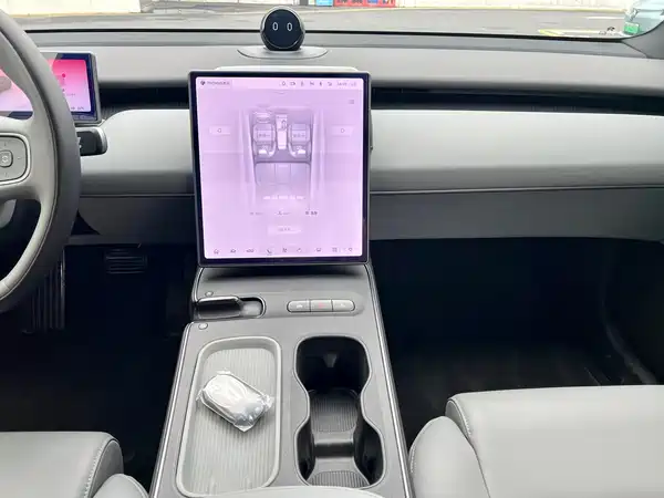 NIO ET5T 2024