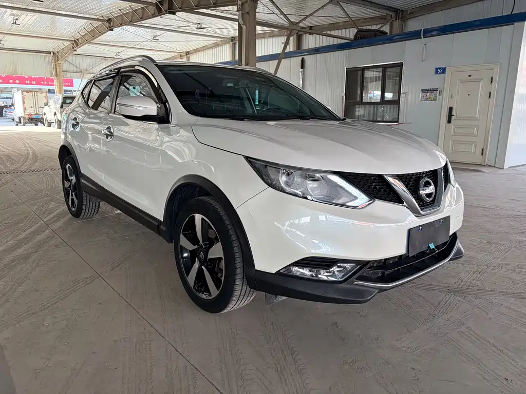 Nissan Qashqai 2018 — фото 3