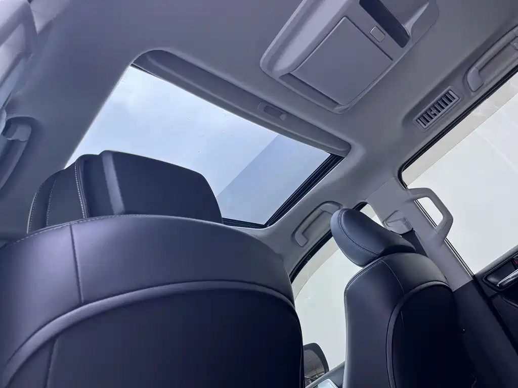 Toyota Prado 2017 — фото 14