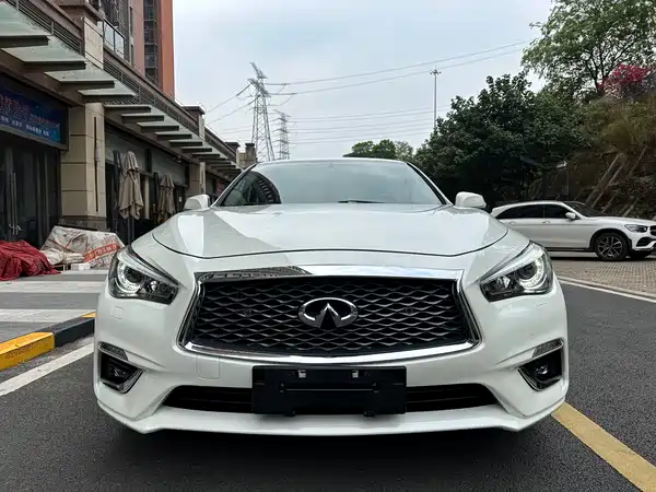 Infiniti Q50L 2018