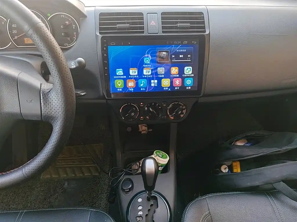 Suzuki Swift 2018 — фото 13