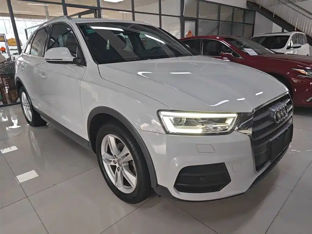 Audi Q3 2018 — фото 4