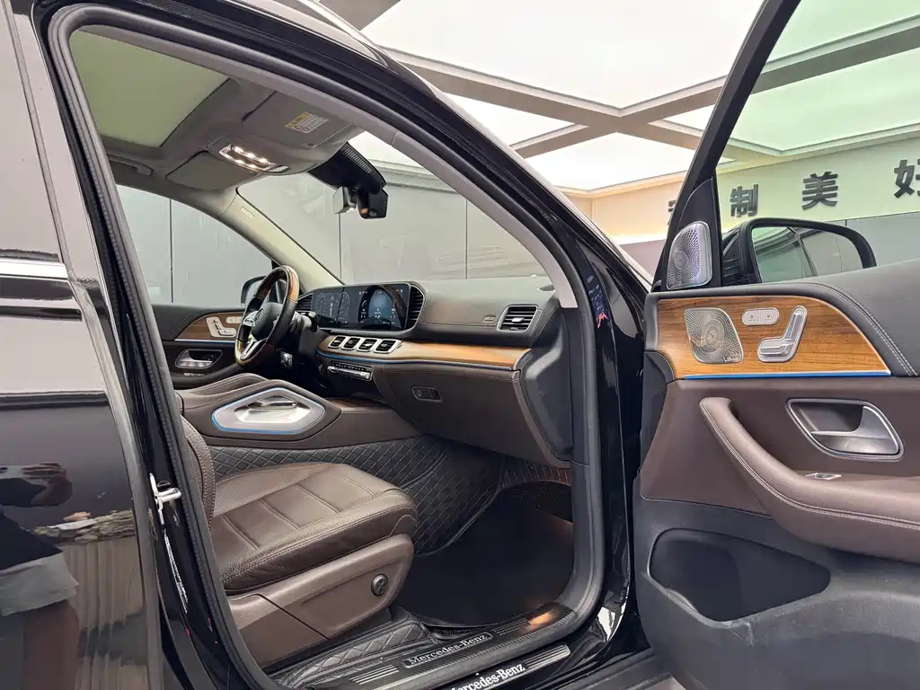 Mercedes-Benz GLS 2022 — фото 8