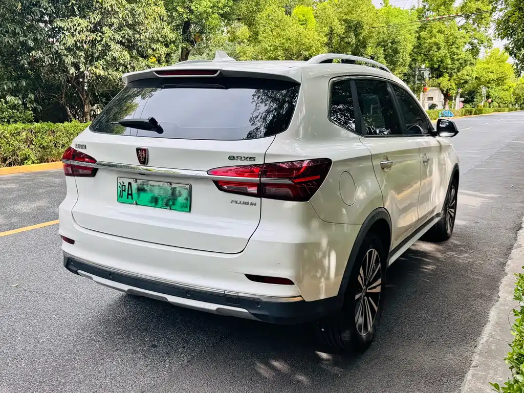 Roewe RX5 New Energy 2018 — фото 5