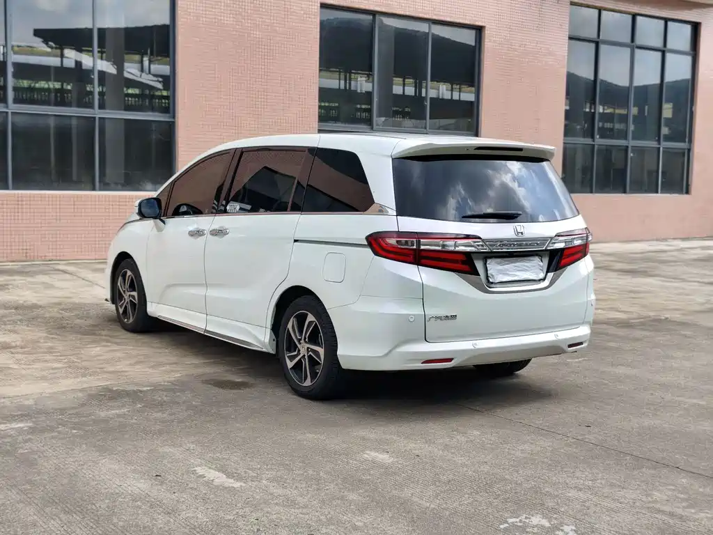 Honda Odyssey 2015