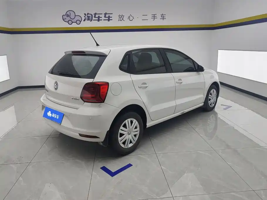 Volkswagen Polo 2016