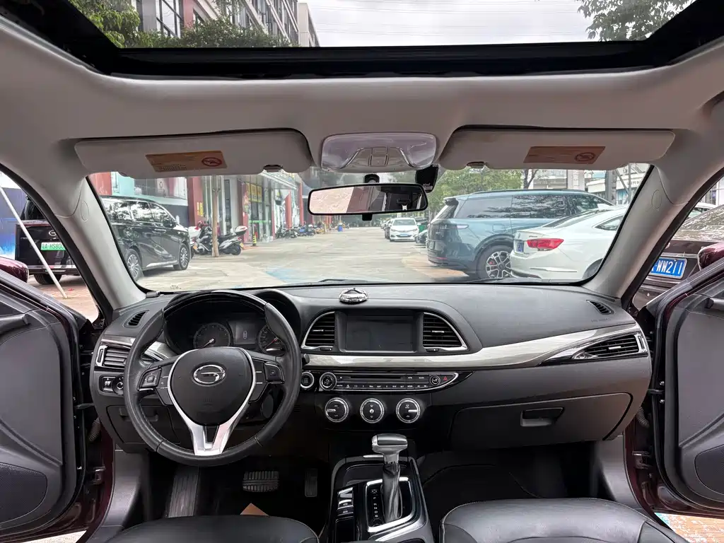 GAC Trumpchi GA6 2018 — фото 15