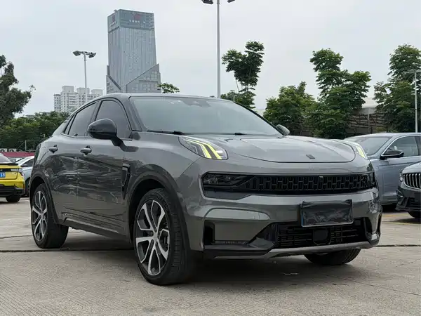 Lynk & Co 05 2020
