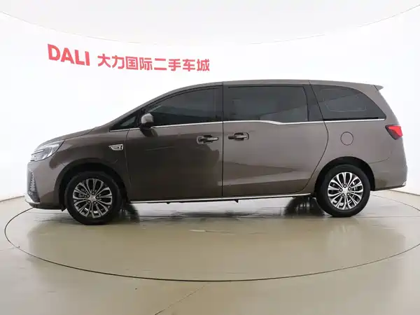 Buick GL8 2023