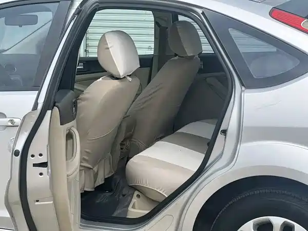 Ford Focus 2011