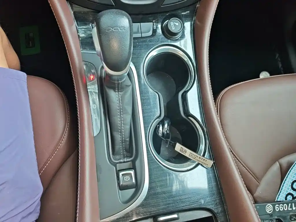 Buick Envision Plus 2021 — фото 14