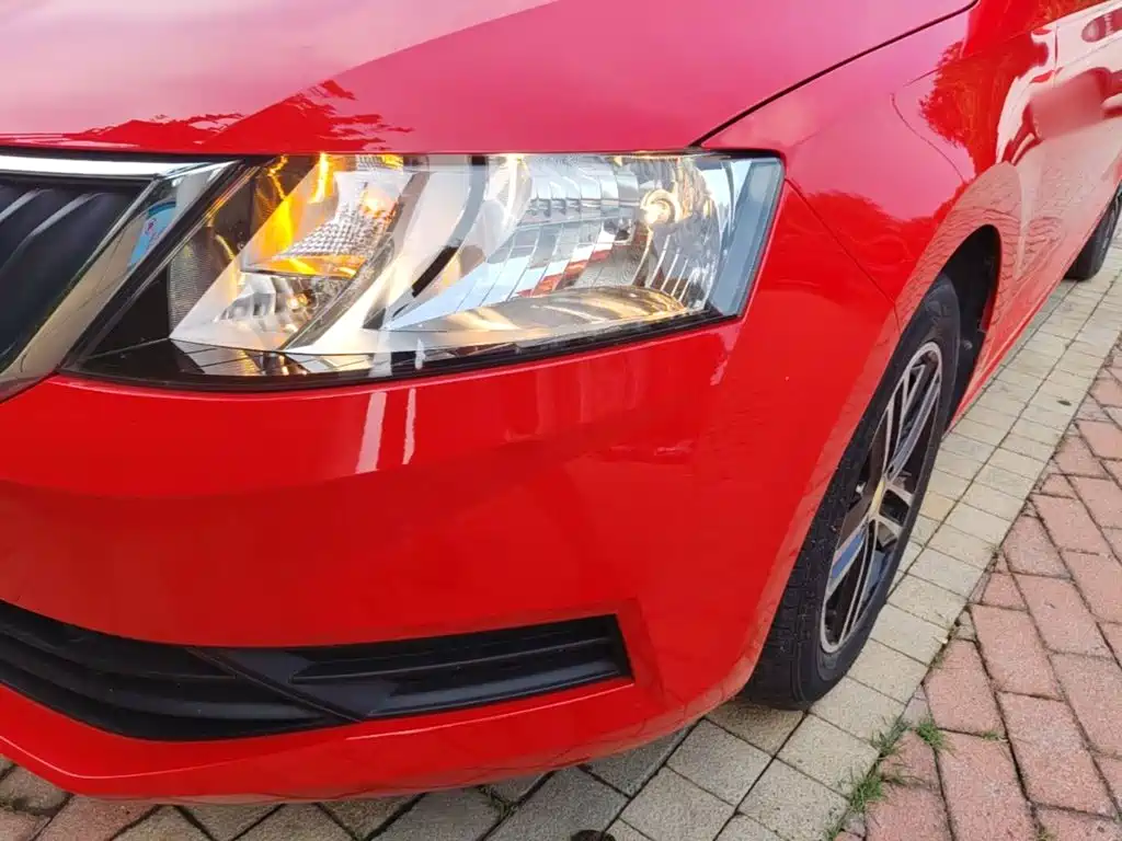 Skoda Rapid Spaceback 2019 — фото 24