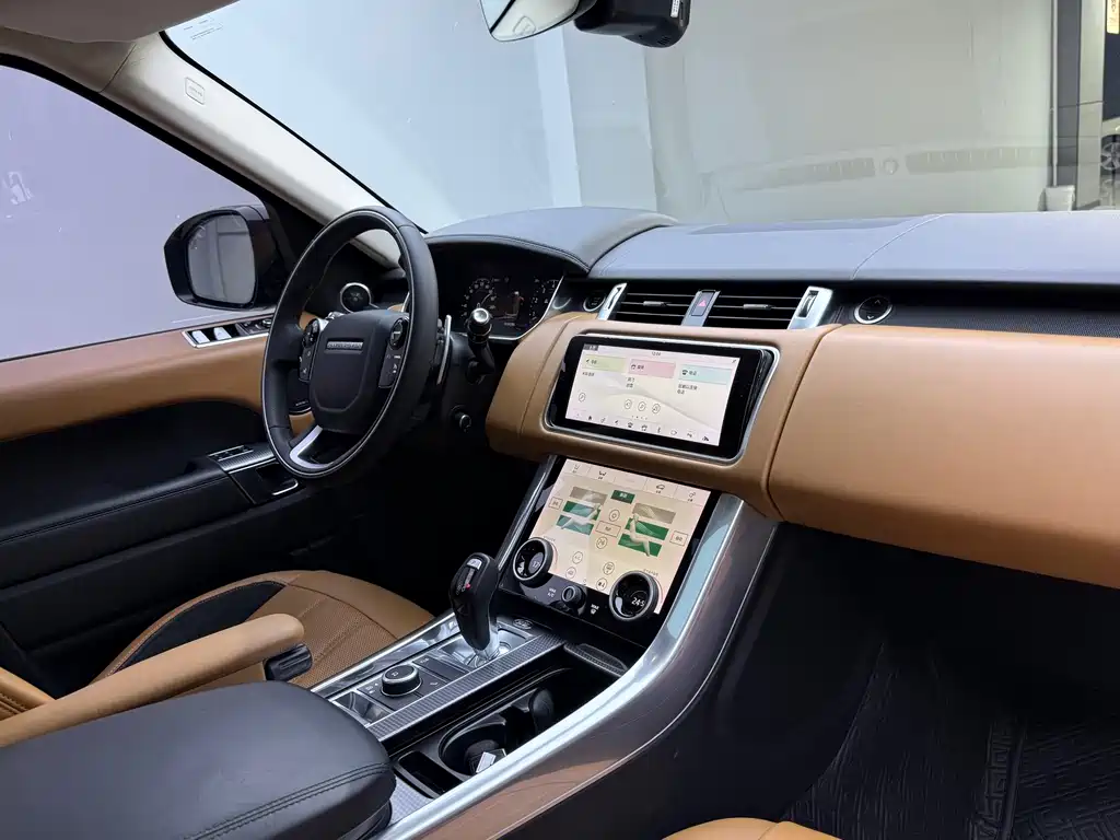 Land Rover Range Rover Sport 2019 — фото 12