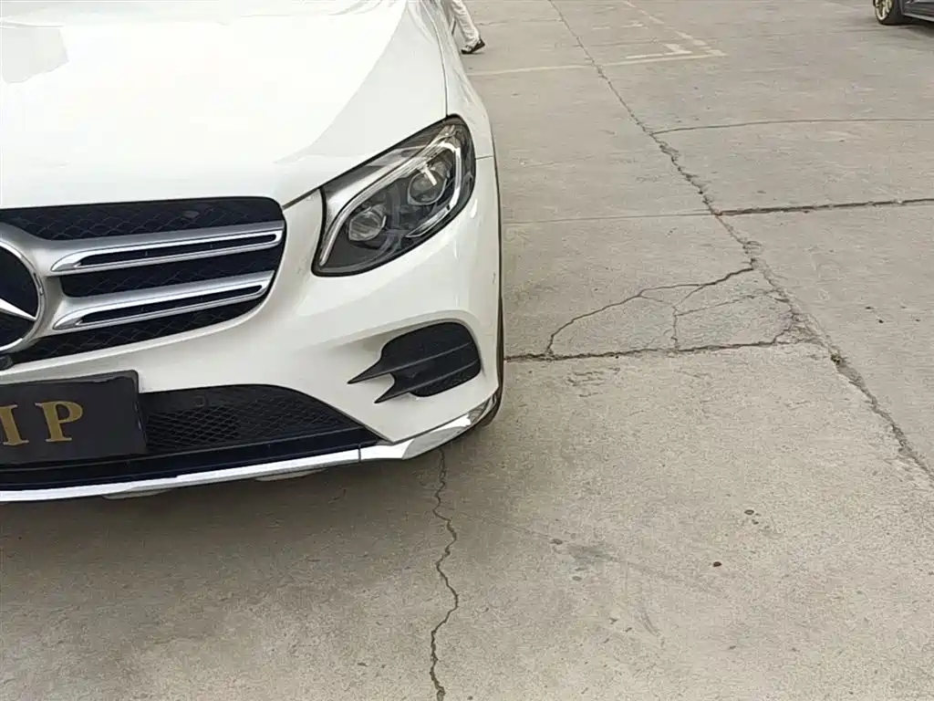 Mercedes-Benz GLC 2016 — фото 24