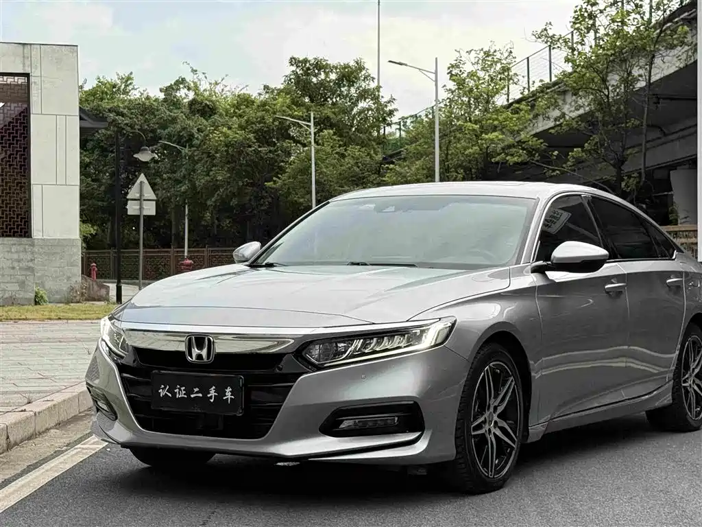 Honda Accord 2019 — фото 13