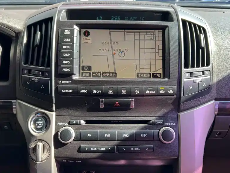 Toyota Land Cruiser 2008 — фото 12