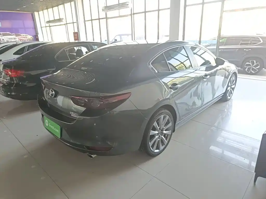 Mazda 3 Angkesela 2020