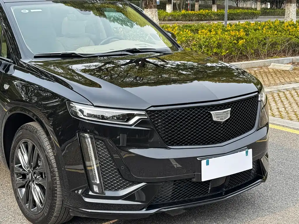 Cadillac XT6 2025 — фото 16