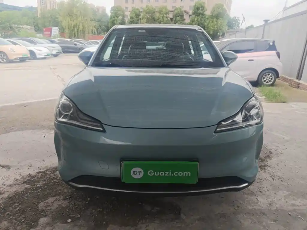 Neta V 2022