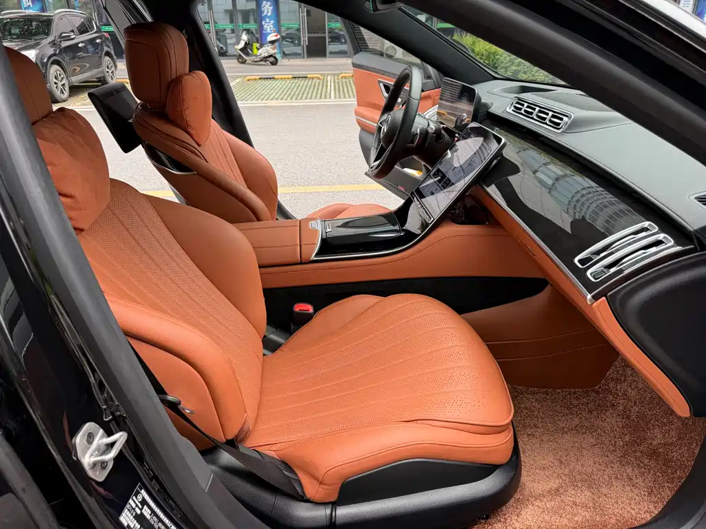 Mercedes-Benz S-Class 2025 — фото 18