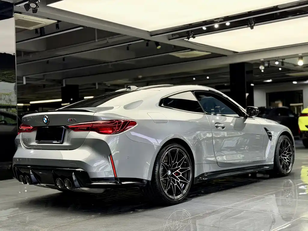 BMW M4 2026 — фото 4