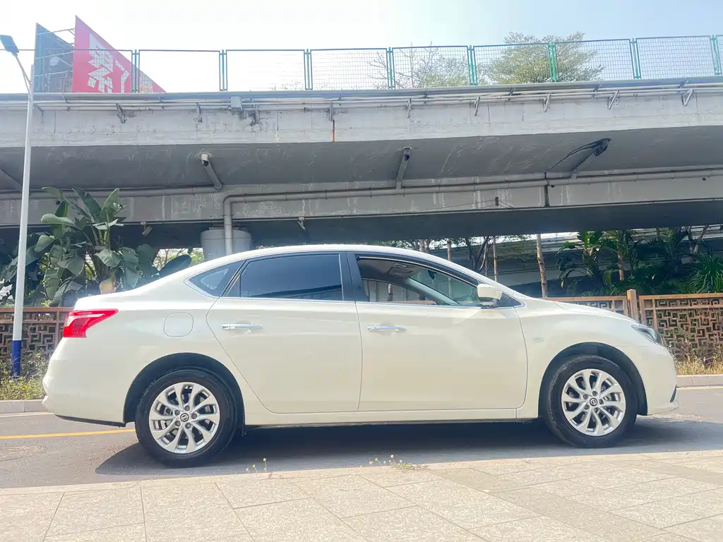 Nissan Sylphy 2023 — фото 13