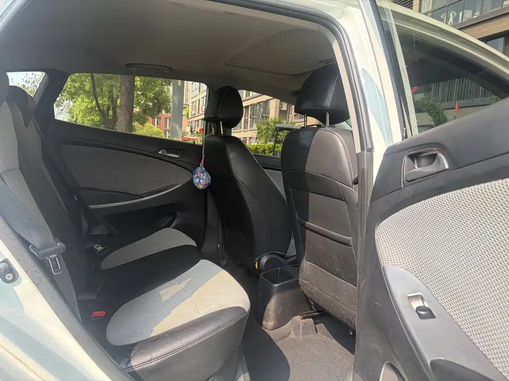 Hyundai Ruiyi 2015 — фото 11