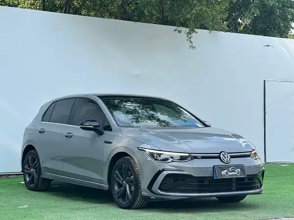 Volkswagen Golf 2022