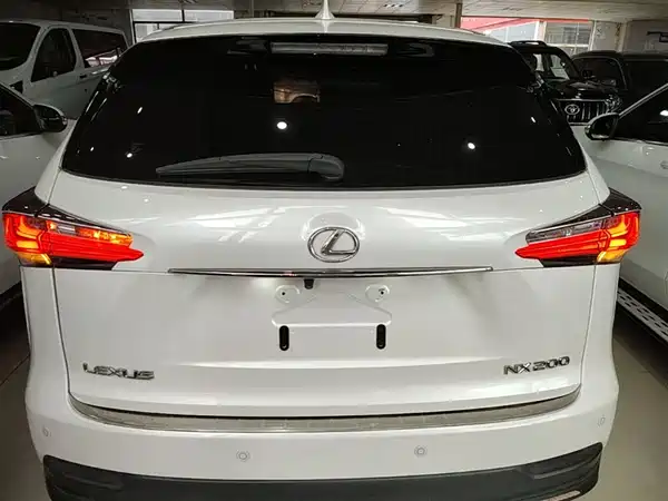 Lexus NX 2015