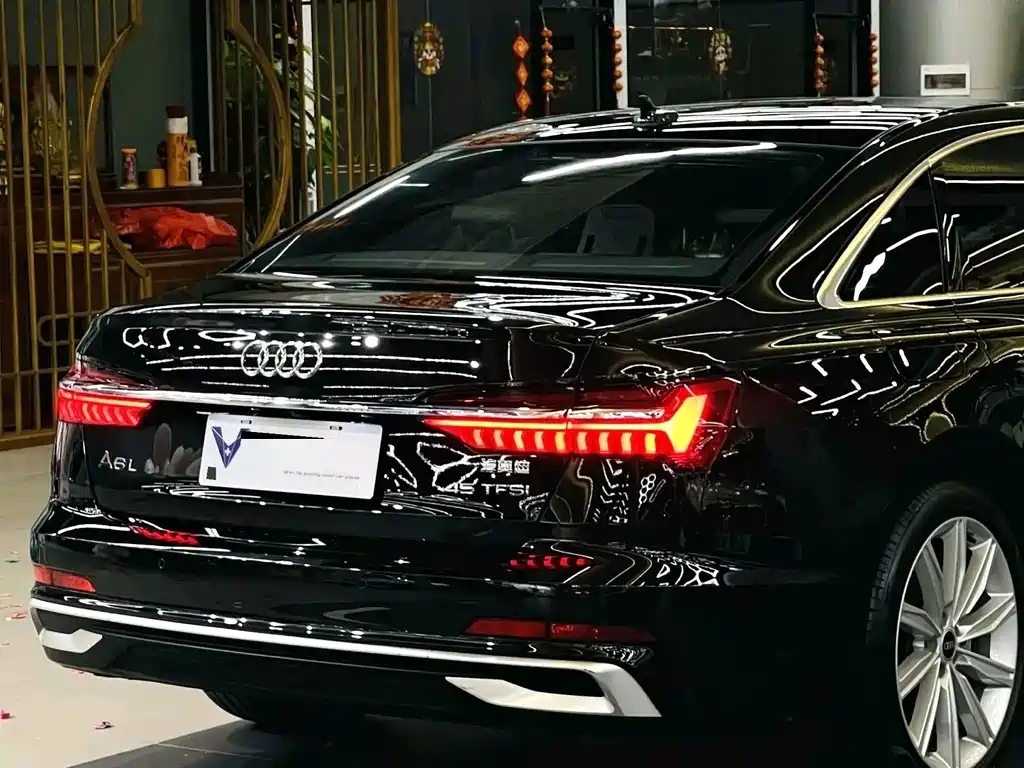 Audi A6L 2023 — фото 13