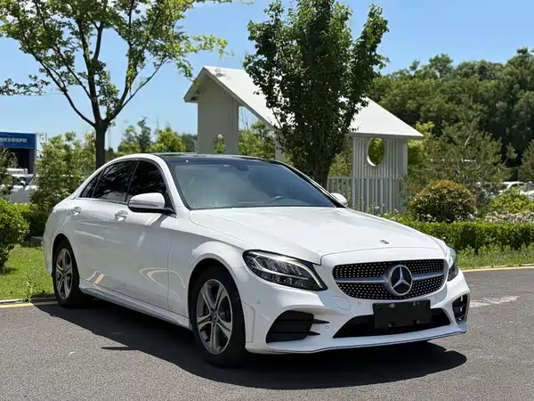 Mercedes-Benz C-Class 2018