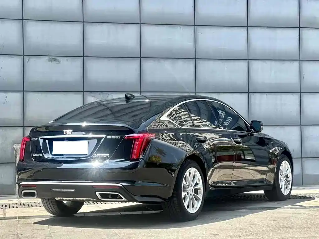 Cadillac CT5 2023 — фото 13