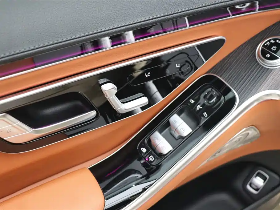 Mercedes-Benz S-Class 2023 — фото 11