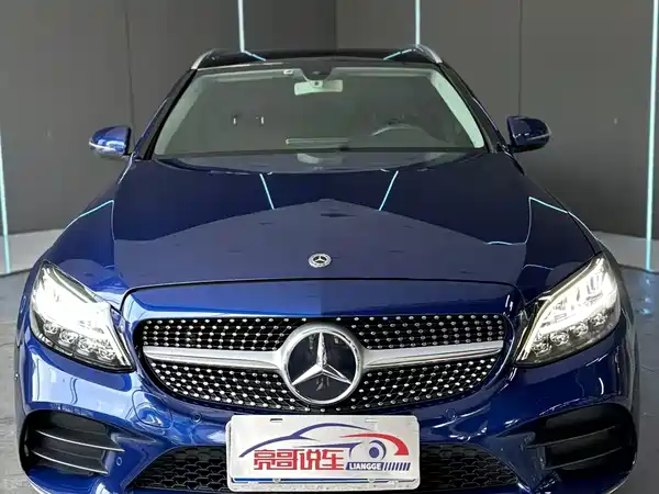 Mercedes-Benz C-Class 2019